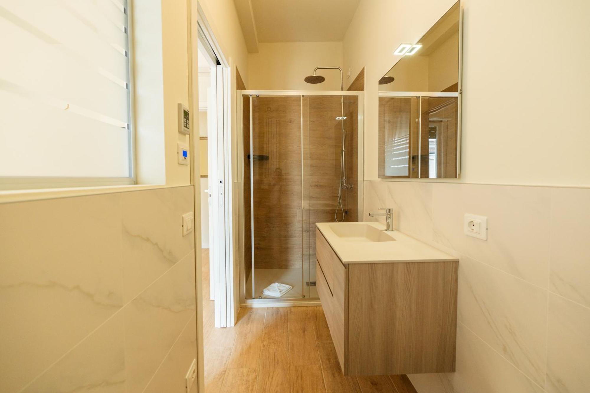 Domus Verona - Ampia Residenza Filippini A Pochi Passi Dall'Arena Екстер'єр фото