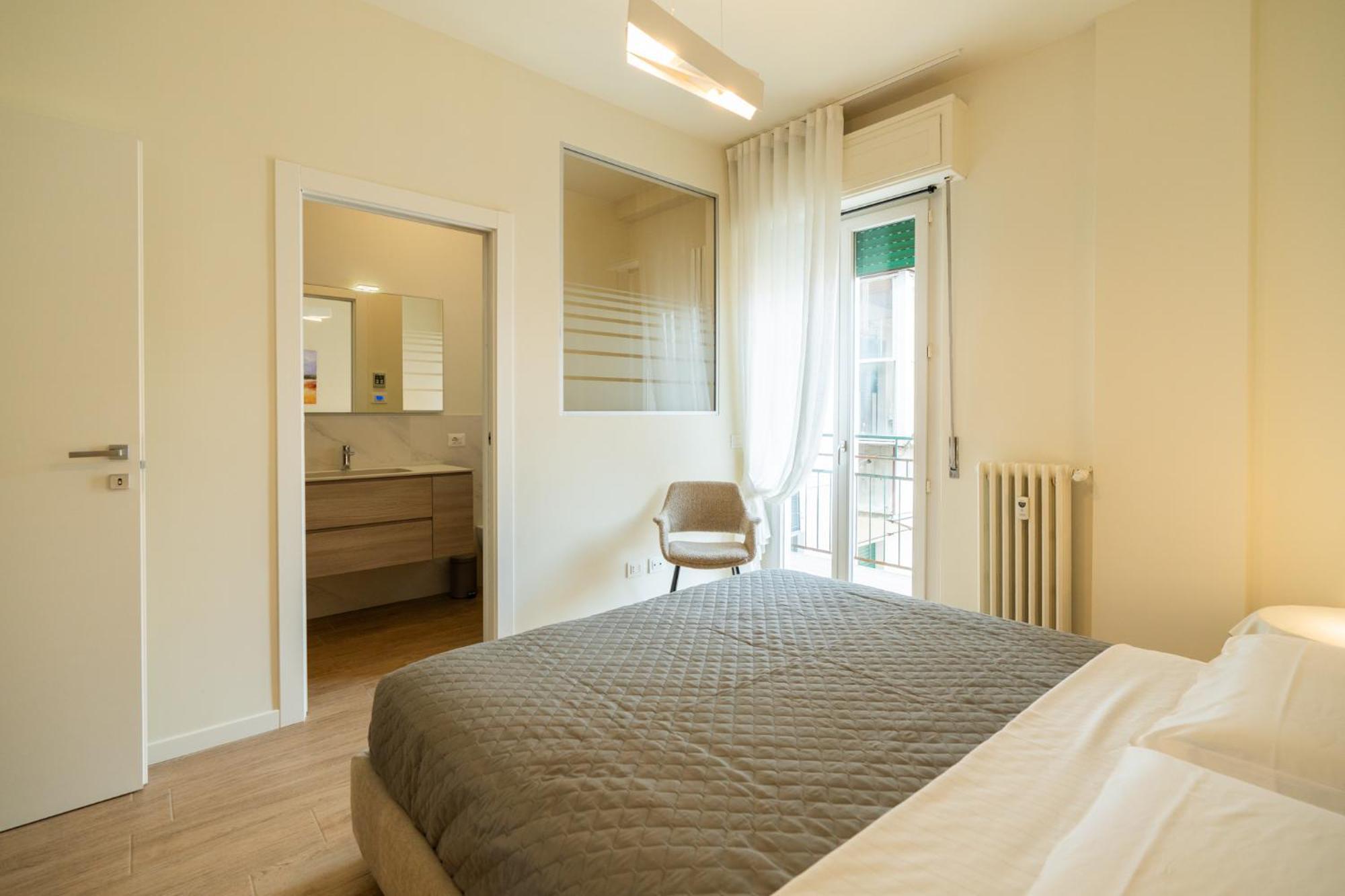 Domus Verona - Ampia Residenza Filippini A Pochi Passi Dall'Arena Екстер'єр фото