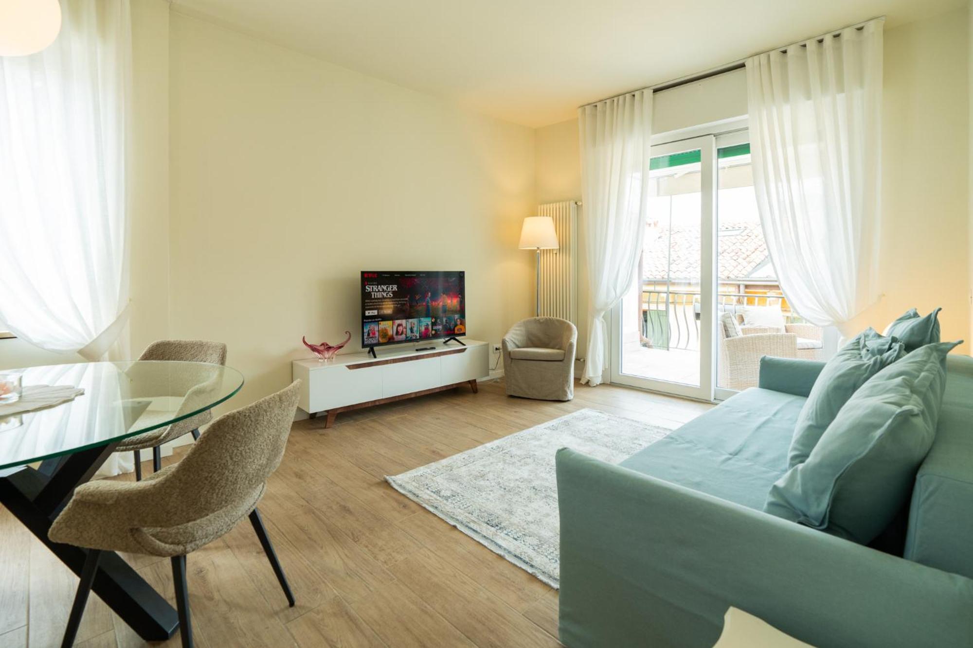 Domus Verona - Ampia Residenza Filippini A Pochi Passi Dall'Arena Екстер'єр фото